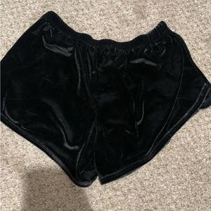 Brandy Melville Black Velvet Shorts One-Size